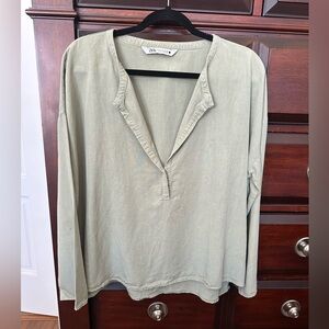 Zara Womens Sage Green Blouse Sz Medium Cotton/Linen Blend Baggy Flowy Fit Light